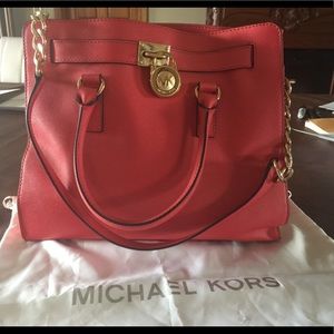Micheal Kors Hamilton Bag